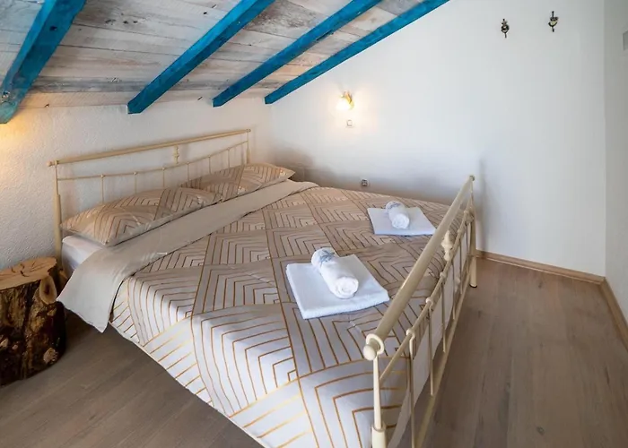 Julijud Vikendica Brajkovici (Pazin)