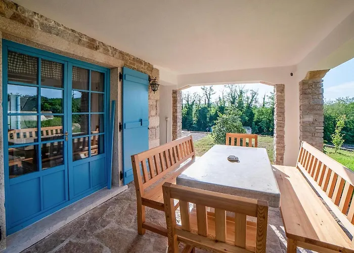 Julijud Ferienhaus *