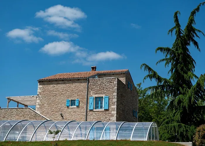 Julijud Ferienhaus *